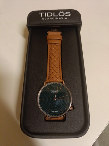 888081-6 TIMELESS "The original" Green dial, Rose gold colored case, Bracelet Brown leather