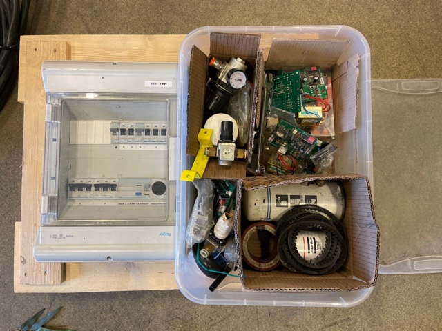 1005062-1 Mixed items