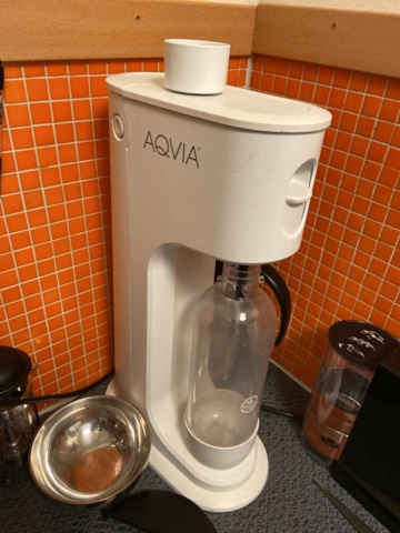 980415-10 Moccamaster, microwave ovens, kitchen utensils and more