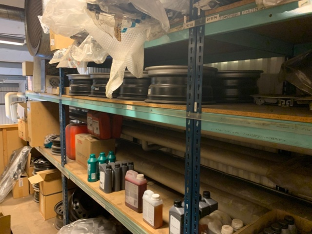 420921-16 Citroen large spare parts stock purchase SEK 1.2 million stock list attached, shelves backs included