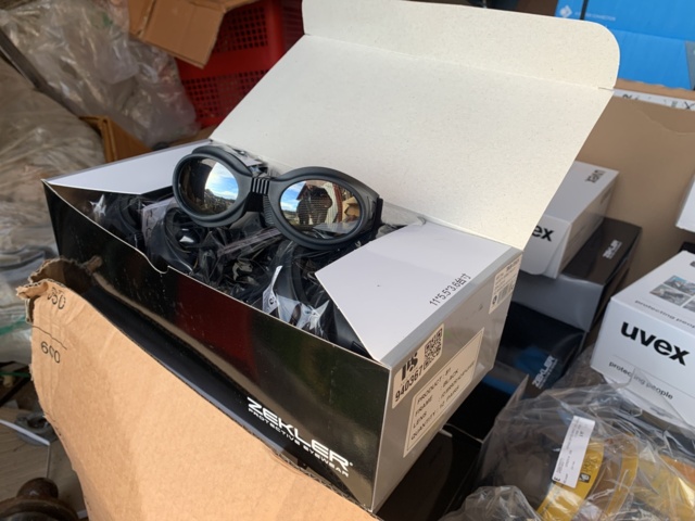 941066-2 Safety glasses Zekler 36-pack