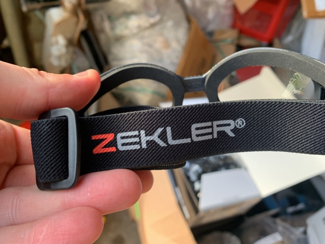 941066-4 Safety glasses Zekler 36-pack