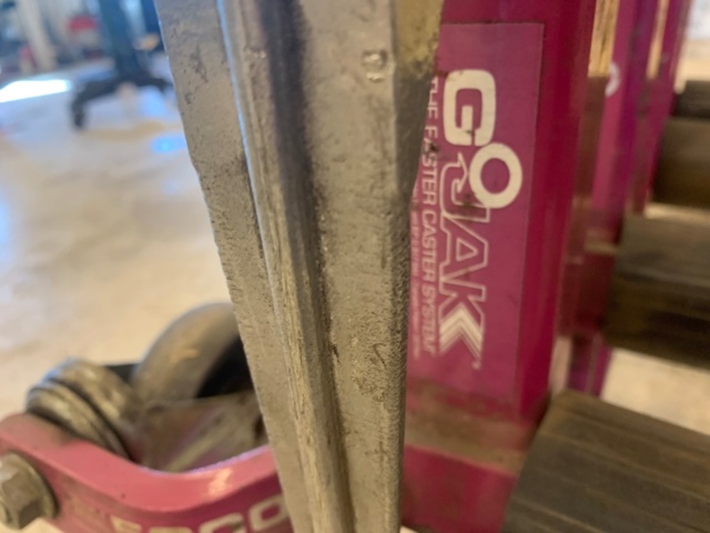 956226-3 Wheel dolly GoJak 5000 4pcs on a wheel stand