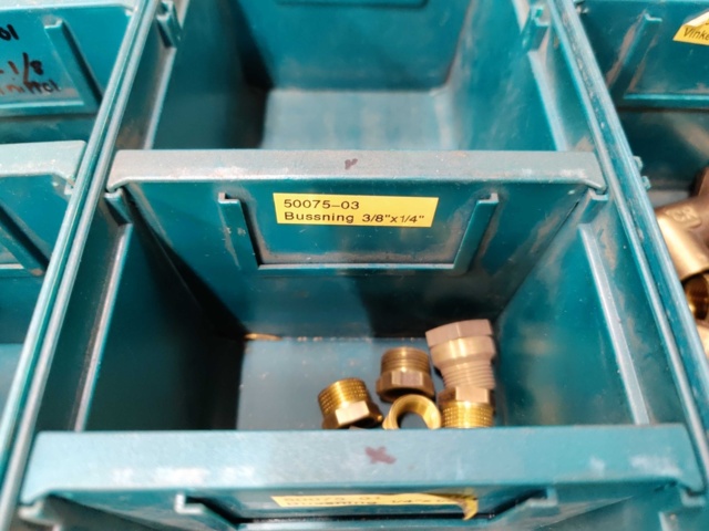 1005015-9 Pipe fittings in i.a. brass