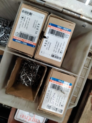 1005015-27 Pipe fittings in i.a. brass