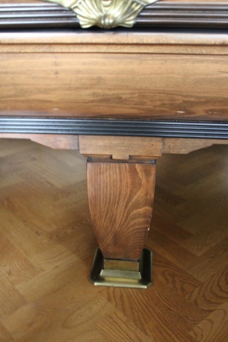 1006207-6 Unique Pool Table From Casino