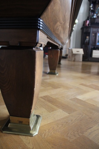 1006207-8 Unique Pool Table From Casino