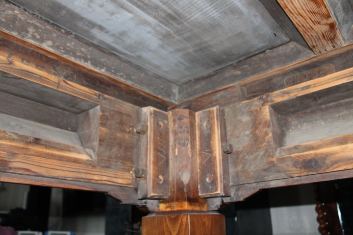 1006207-11 Unique Pool Table From Casino