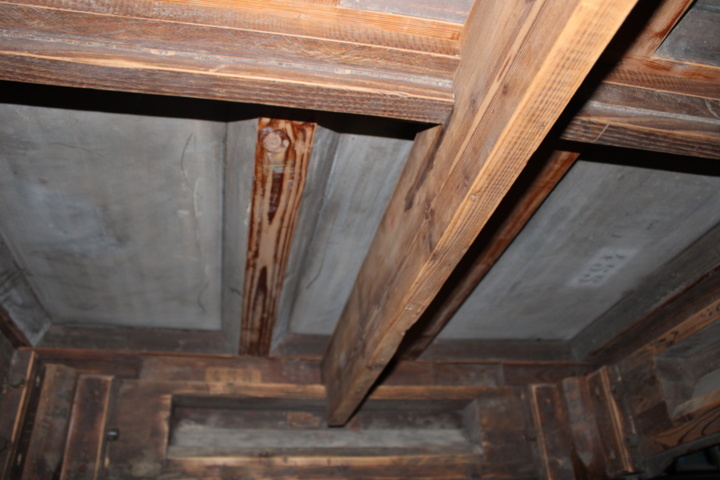 1006207-18 Unique Pool Table From Casino