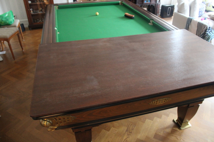 1006207-29 Unique Pool Table From Casino