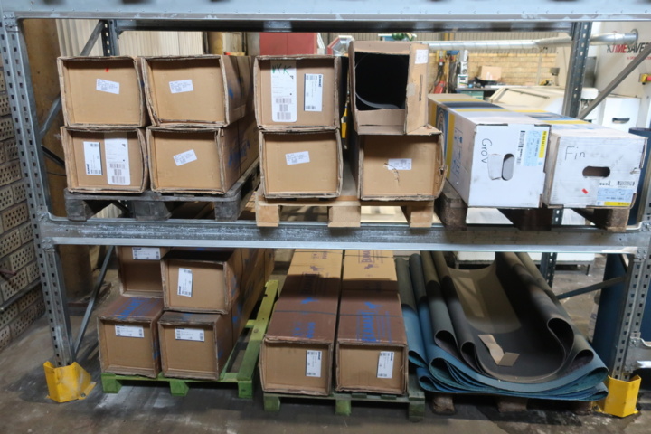 1006254-33 Wide belt sander for metal, Grindingmaster Timesavers 41 series 1350-ww -2008