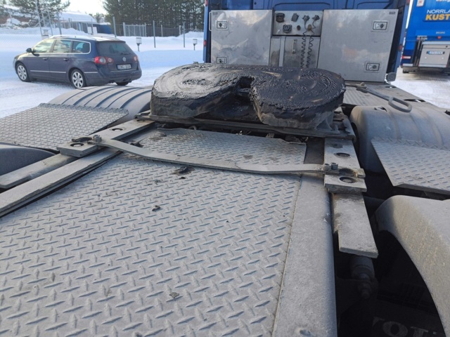 928958-66 Tractor Volvo FH 550 6x2 -2016