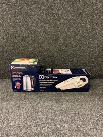 1004353-3 Hand vacuum cleaner Electrolux ZB5003SW & Kettle Electrolux EEWA7700