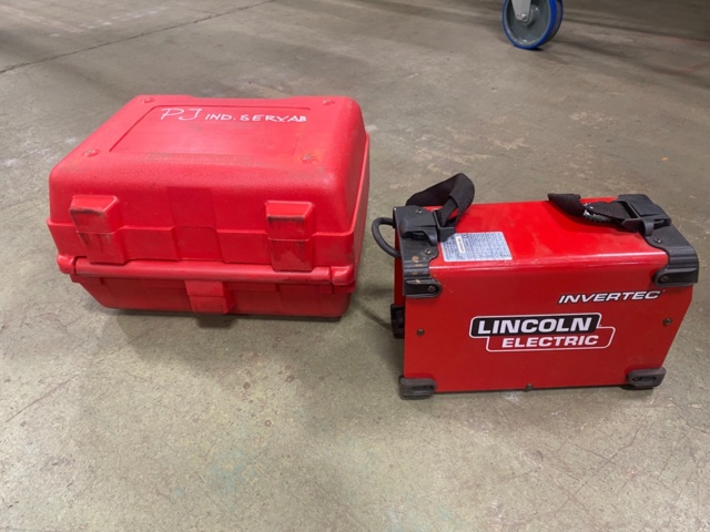1006755-1 Welding machine Lincoln Electric Invertec 135S