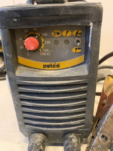 992493-3 Electric welder Selco Quasar 150 with accessories