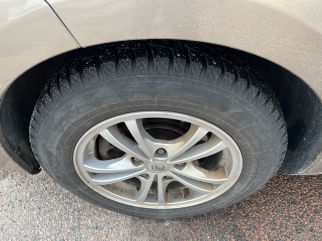 993529-17 Renault Mégane 1.5 dCi DCT - 2011