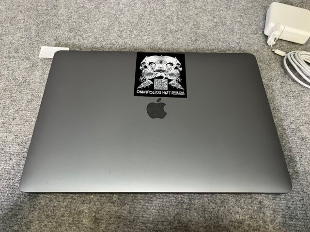 962750-10 MacBook Pro (16-inch, 2019) - Shipping included!