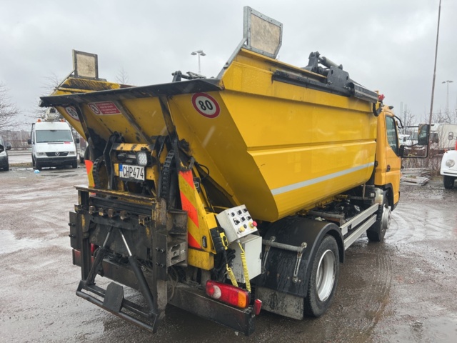 1001231-4 Garbage truck Mitsubishi Fuso Canter -2017