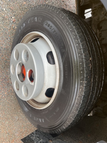 1001231-19 Garbage truck Mitsubishi Fuso Canter -2017