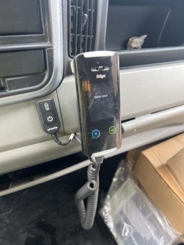 1001231-31 Garbage truck Mitsubishi Fuso Canter -2017