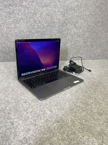 962771-1 MacBook Pro (13-inch, M1, 2020) - Shipping included!