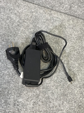 962771-12 MacBook Pro (13-inch, M1, 2020) - Shipping included!