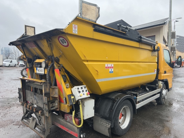 1001232-5 Garbage truck Mitsubishi Canter Fuso