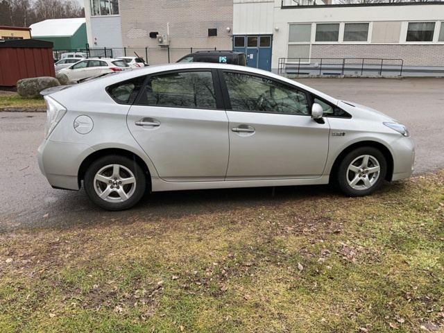 1001700-6 Toyota Prius Plug-in Hybrid 1.8 CVT - 2012