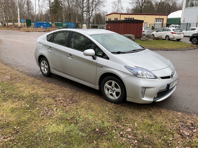 1001700-7 Toyota Prius Plug-in Hybrid 1.8 CVT - 2012