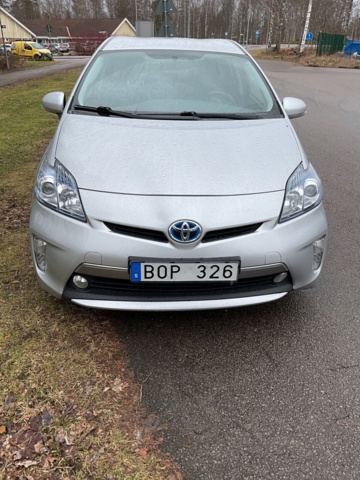 1001700-8 Toyota Prius Plug-in Hybrid 1.8 CVT - 2012