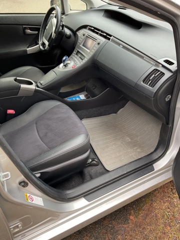 1001700-10 Toyota Prius Plug-in Hybrid 1.8 CVT - 2012