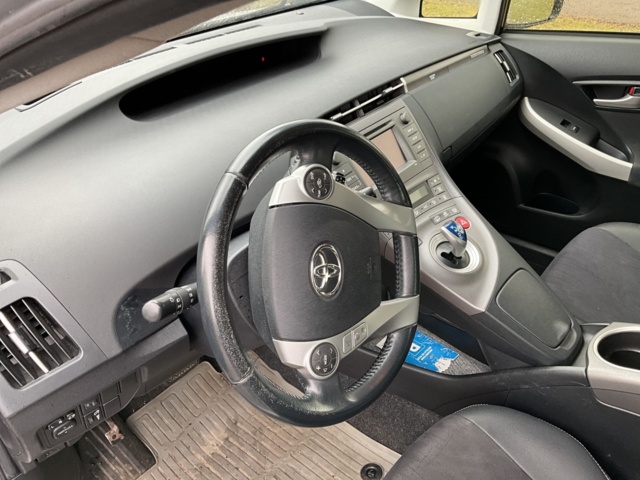 1001700-26 Toyota Prius Plug-in Hybrid 1.8 CVT - 2012