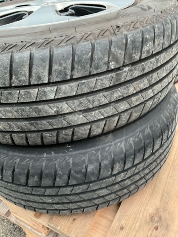 1001700-29 Toyota Prius Plug-in Hybrid 1.8 CVT - 2012