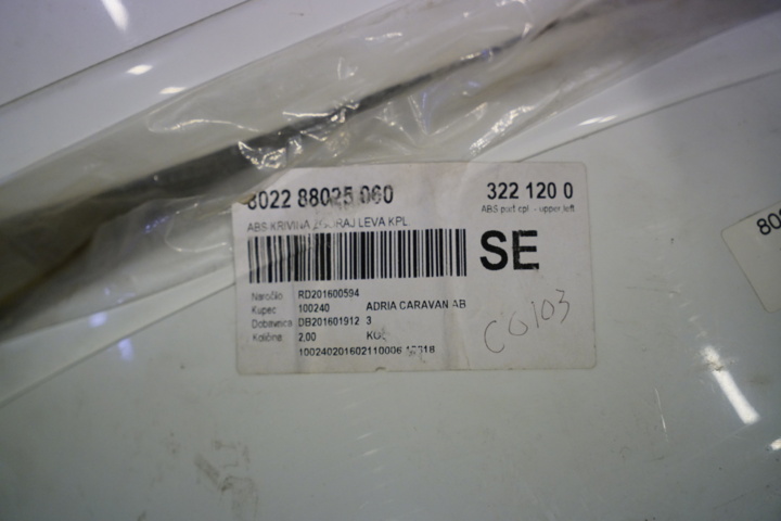 954532-2 2 covers over corners at the back for Adria