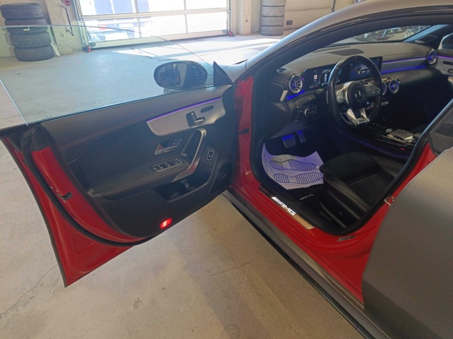 928974-98 Mercedes-Benz AMG CLA 35 4MATIC -2019