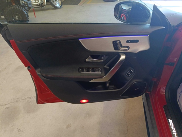 928974-99 Mercedes-Benz AMG CLA 35 4MATIC -2019