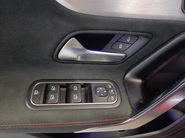 928974-101 Mercedes-Benz AMG CLA 35 4MATIC -2019