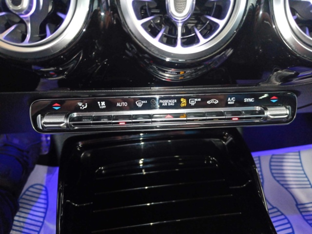 928974-116 Mercedes-Benz AMG CLA 35 4MATIC -2019