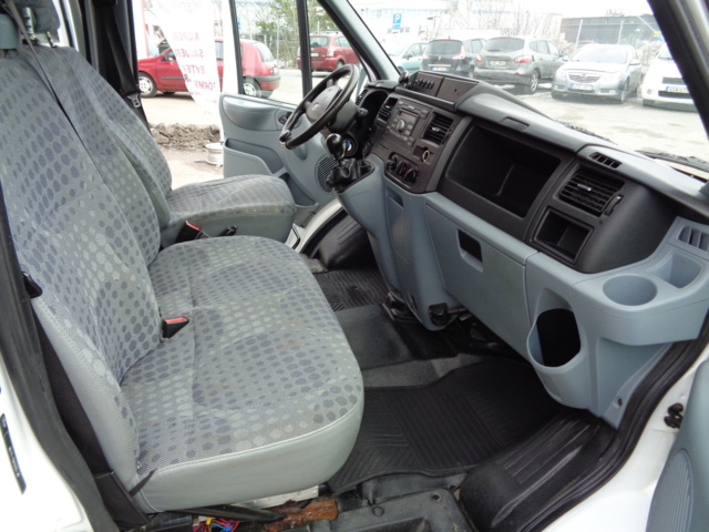 788696-13 Tow truck Ford Transit T300 Chassis Double cab 2.2 TD KranbilCi - 2010