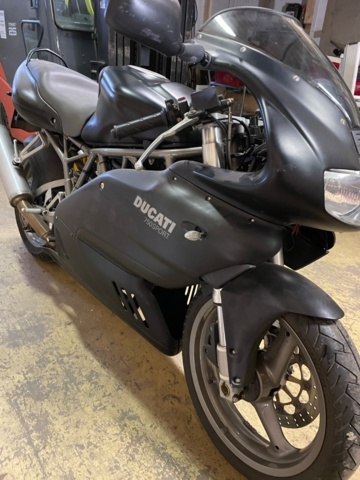 1006631-3 Ducati 750 Sport -2001
