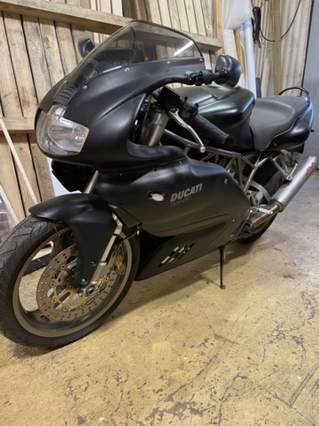 1006631-1 Ducati 750 Sport -2001