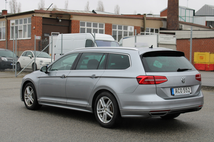 1007448-3 Volkswagen Passat 2.0 TDI R-line BlueMotion - 2018