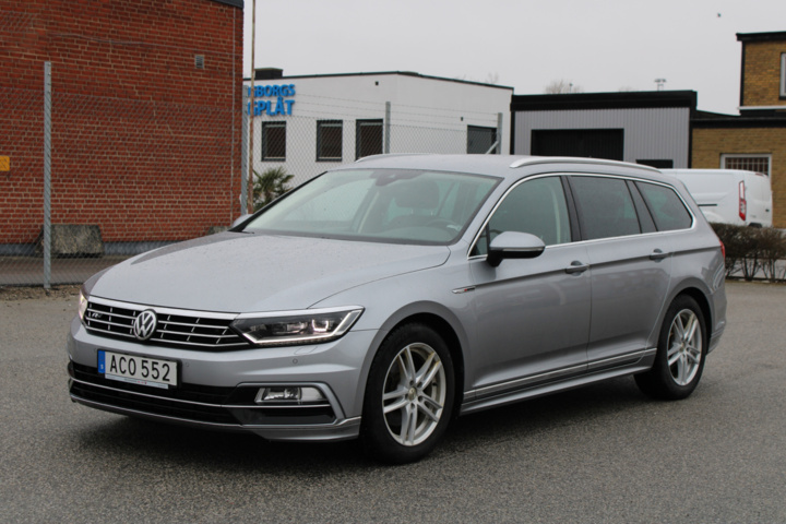 1007448-1 Volkswagen Passat 2.0 TDI R-line BlueMotion - 2018