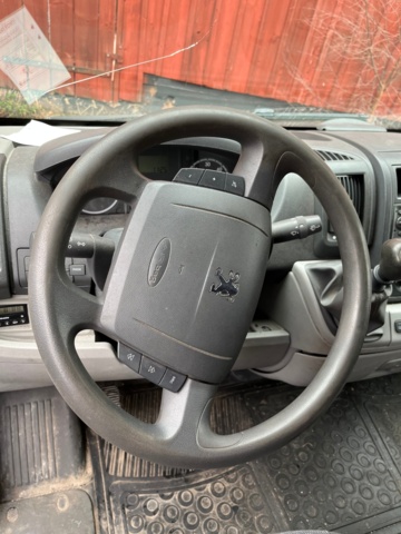 1008429-28 Peugeot Boxer Van 333 2.2 HDi - 2007