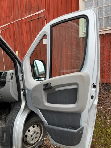 1008429-33 Peugeot Boxer Van 333 2.2 HDi - 2007