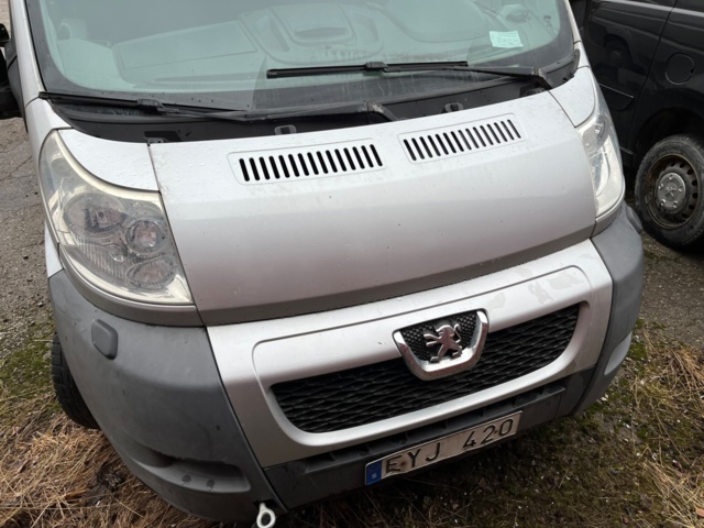 1008429-10 Peugeot Boxer Van 333 2.2 HDi - 2007
