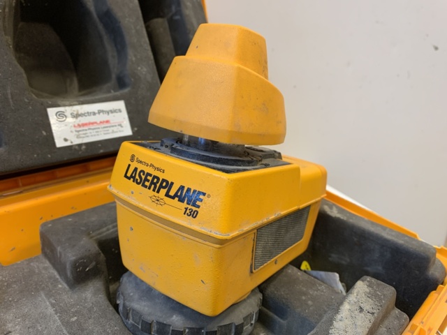 992506-2 Measuring equipment Laserplane 130