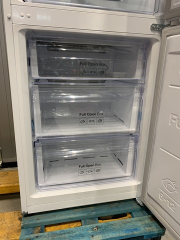 882905-4 Fridge & freezer