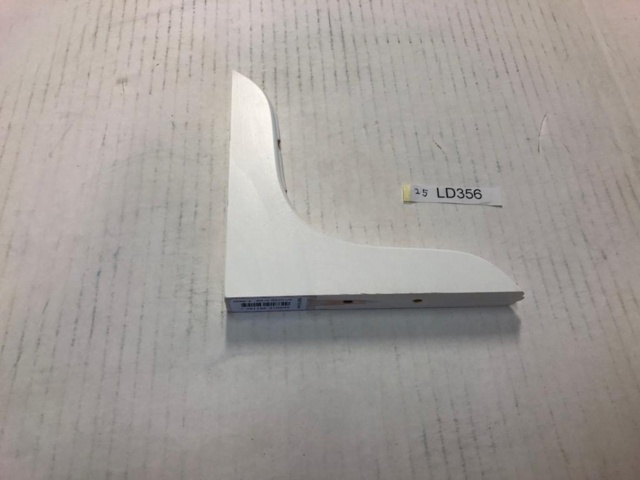 1003455-2 25 wooden brackets, 150 x 150 - Shipping included (LD356)
