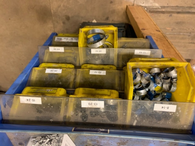 956265-12 Assortment cabinet Berner with fuses, drills, cable lugs etc. (new pictures)